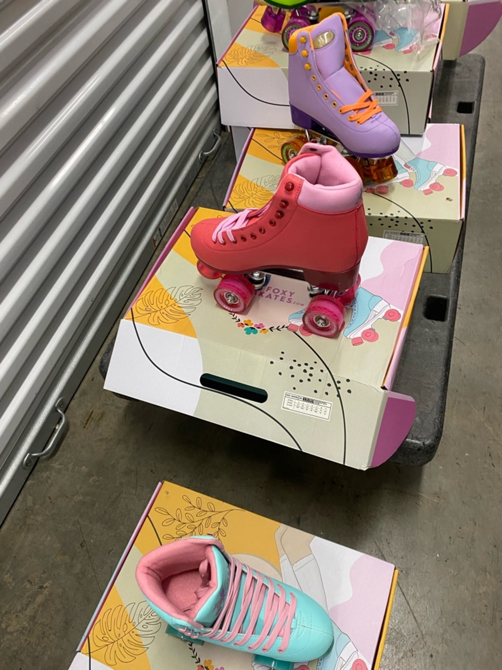New Foxy Skates - Picture 12 of 16